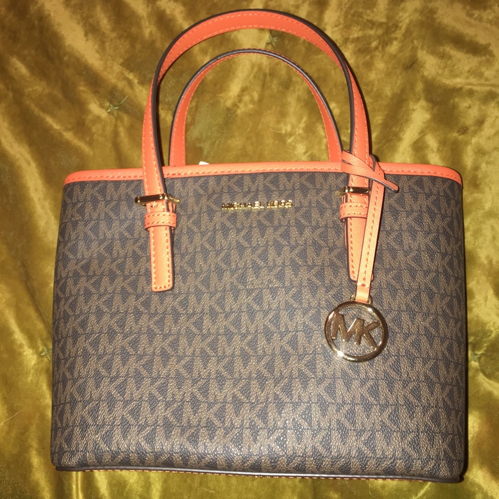 Michael kors tote